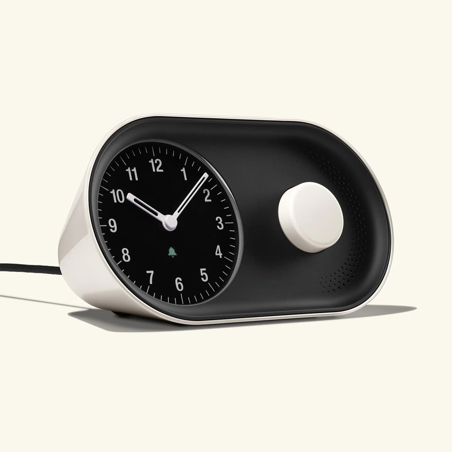 Silent Analog Bedside Alarm Clock With Adjustable Backlight