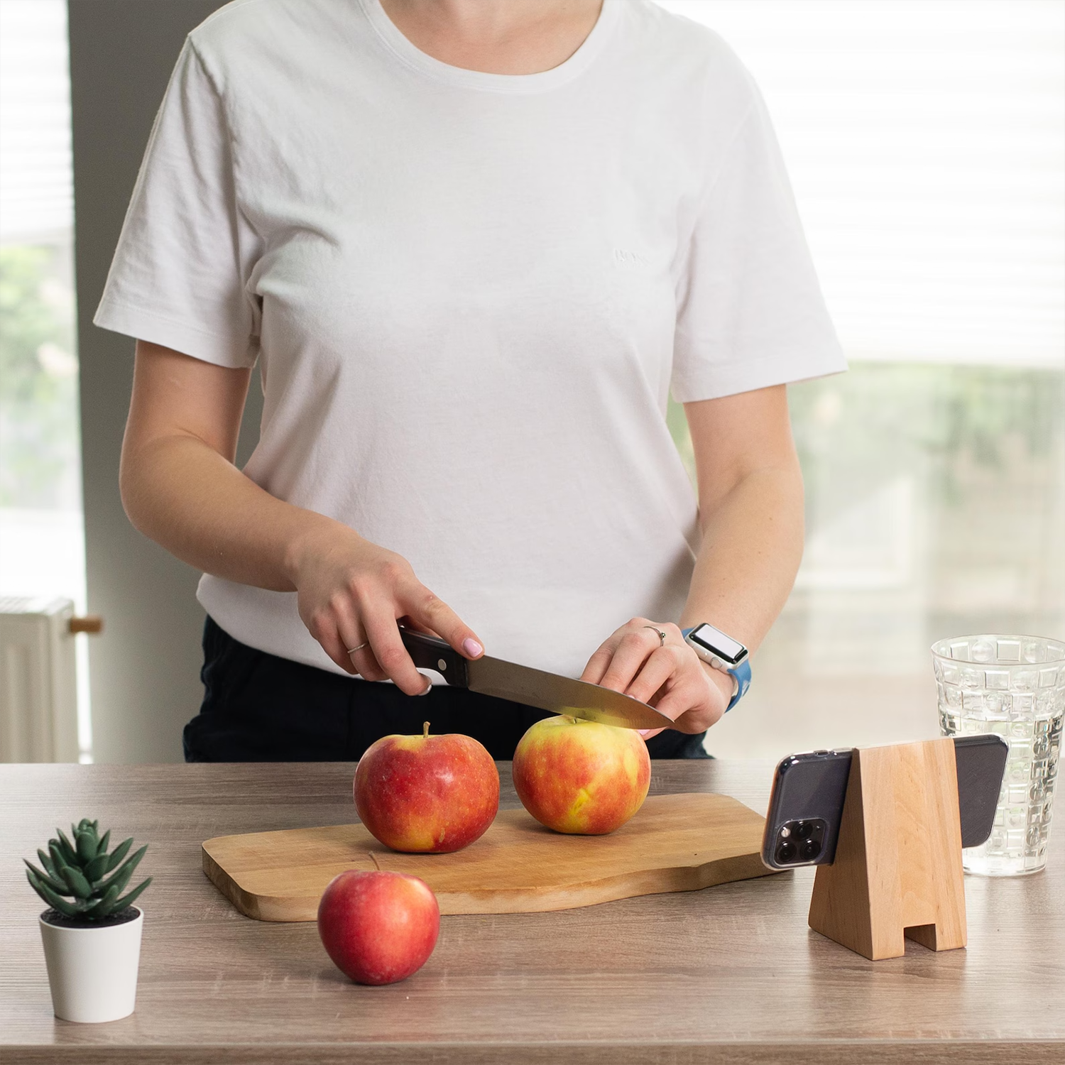 Triangular Tabletop Device Cradle Stand, Universal Smartphone And Compact Tablet Support Holder